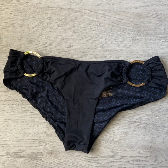 *SOLD* Victoria Secret Black Bottom w Gold Rings